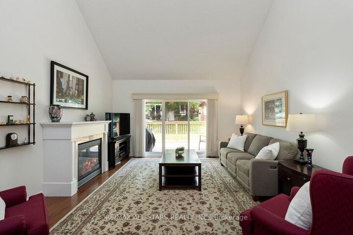 Property Photo:  52 Oasis Way  ON L6E 0B6 