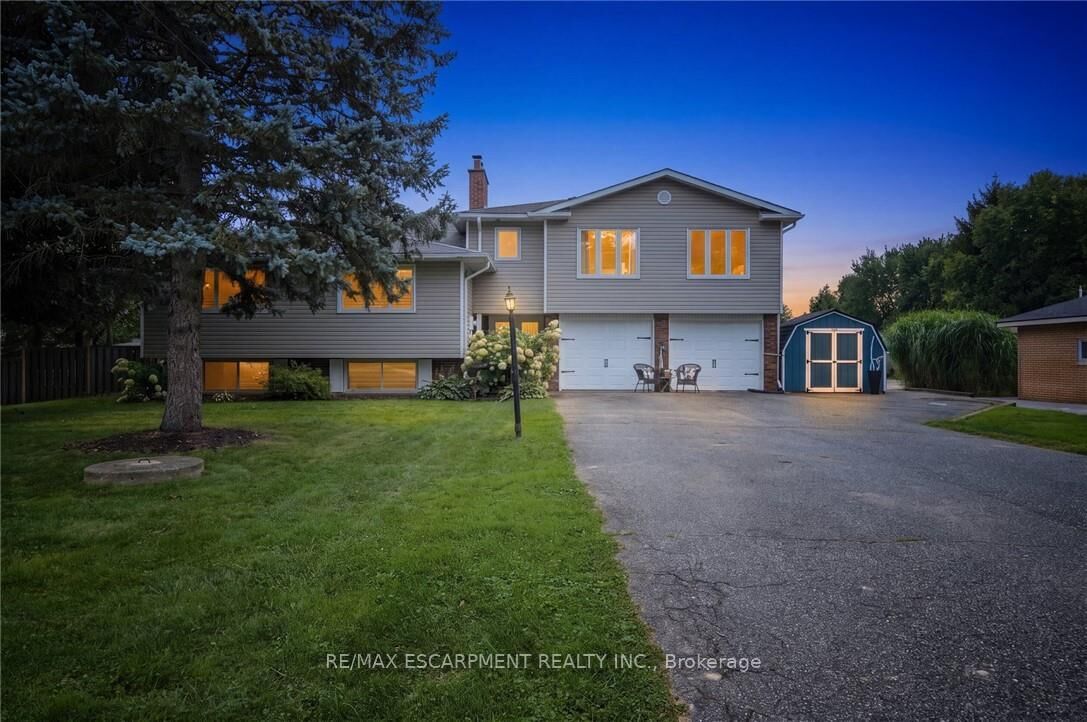 Property Photo:  9793 Dickenson Road W  ON L0R 1W0 