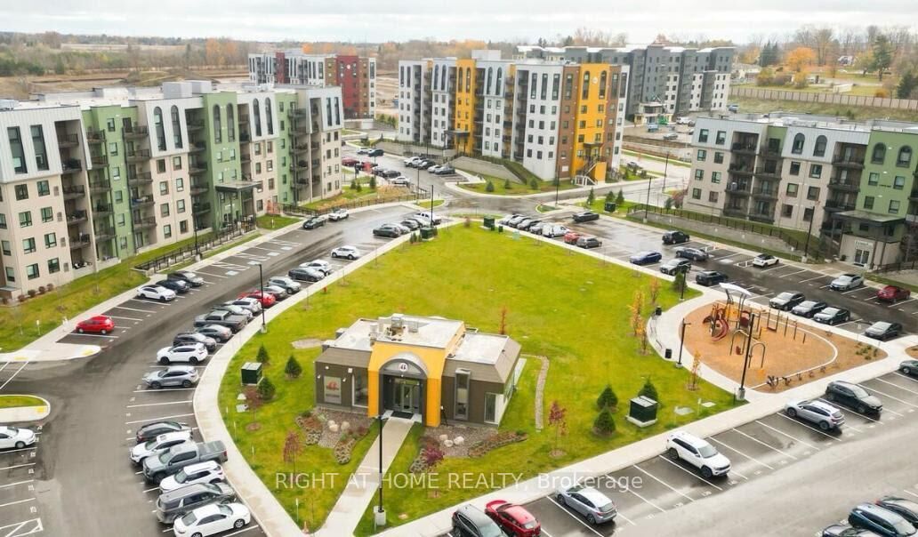 Property Photo:  113-5 Chef Lane  ON L9J 0J8 
