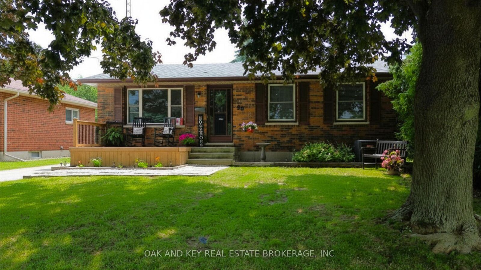 Property Photo:  26 Sinclair Avenue  ON N5R 3A8 