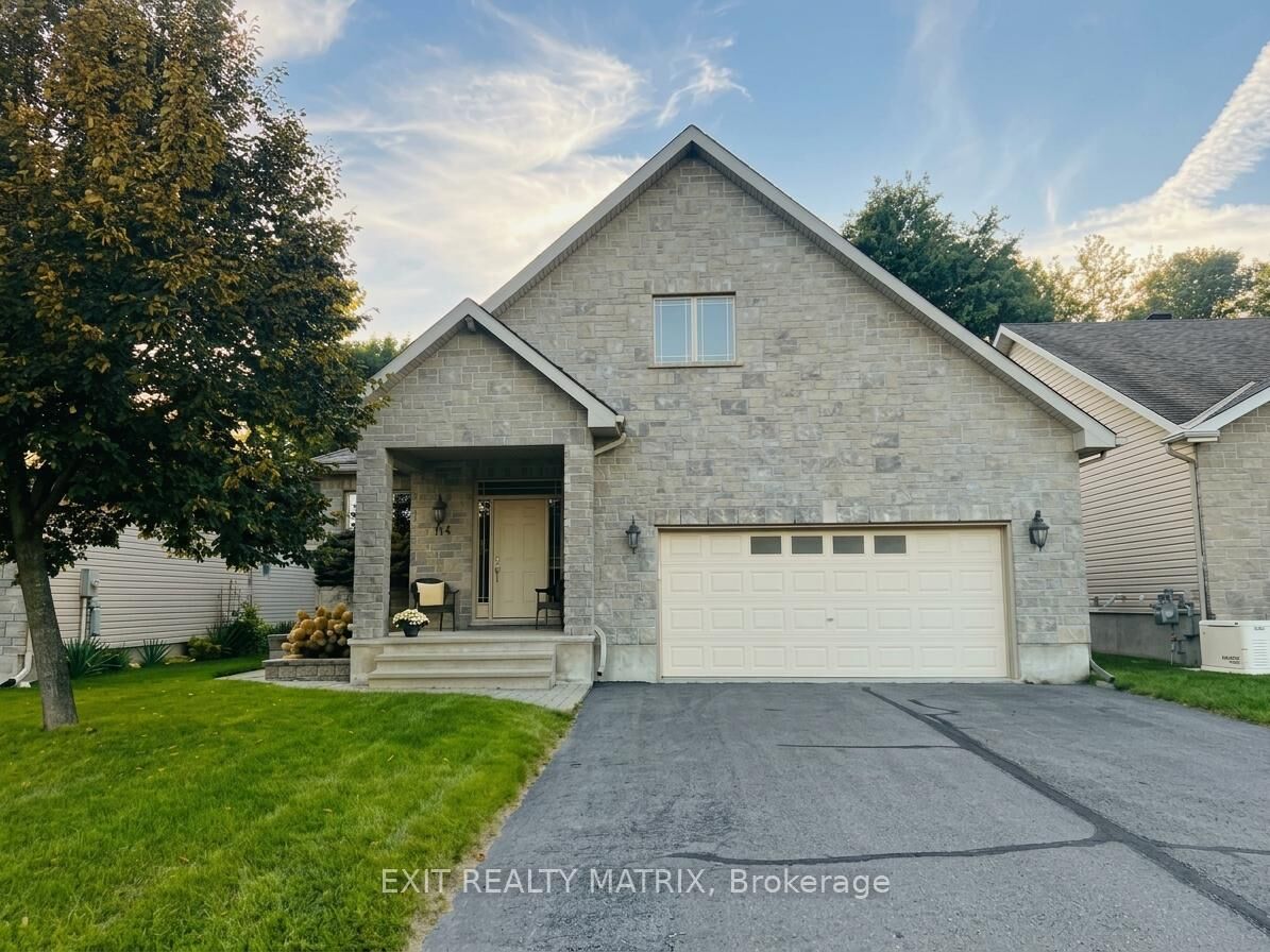Property Photo:  114 Giroux Street  ON K0A 2M0 
