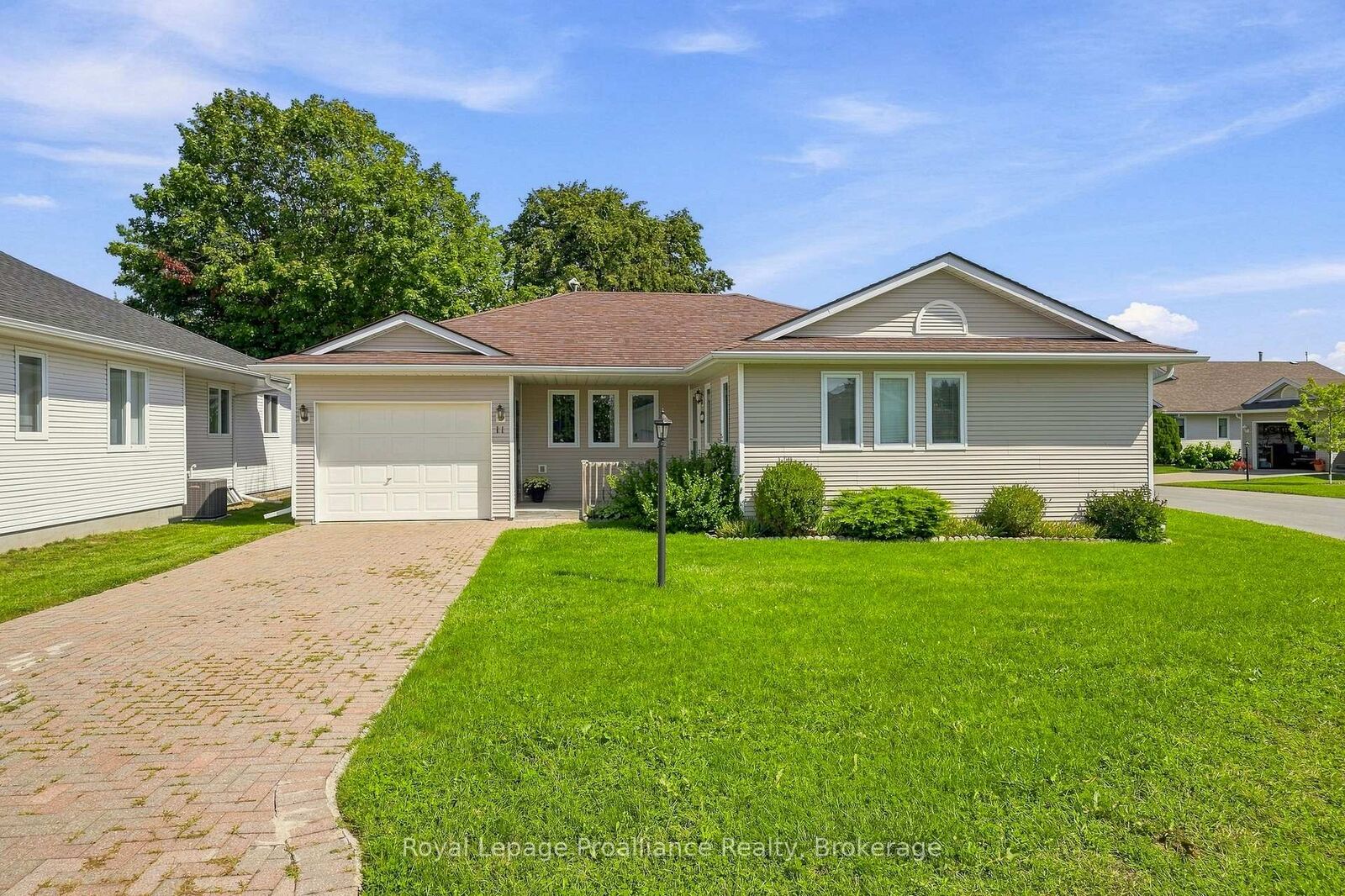 Property Photo:  11 Monroe Court  ON K0K 3L0 