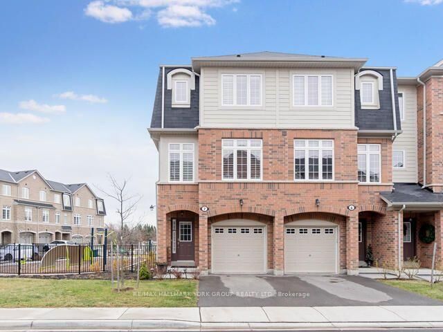 Property Photo:  1133 Haig Boulevard E 7  ON L5E 2M6 