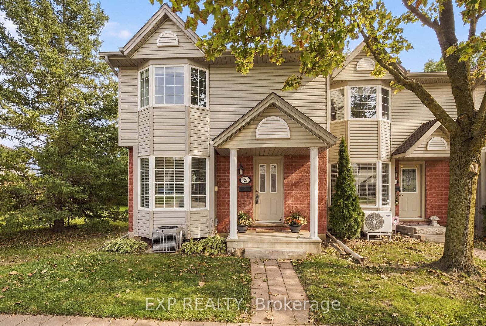 Property Photo:  235 Saginaw Parkway 69  ON N1T 1X4 