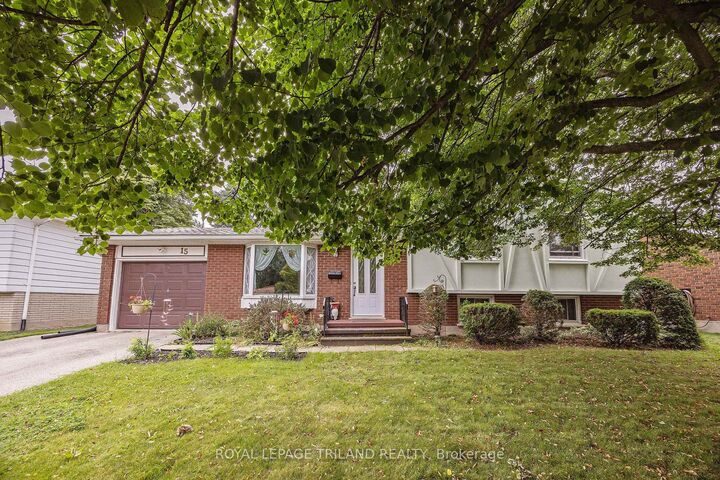 Property Photo: 15 Confederation Drive ON N5P 3P1
