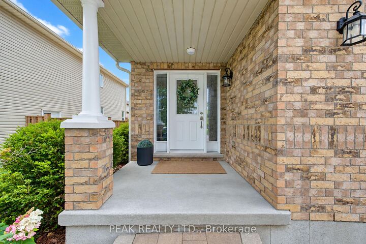 Property Photo:  28 Roth Avenue  ON N3A 4K8 
