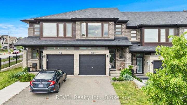 Property Photo:  3954 Crown Street  ON L3J 0T1 