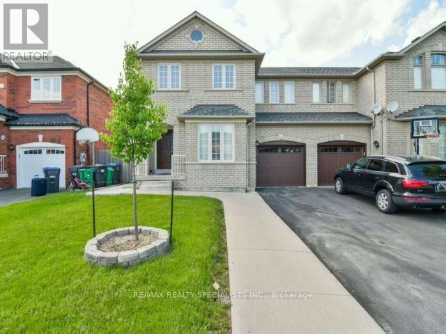 Property Photo:  22 Streamside Lane  ON L6R 2A9 