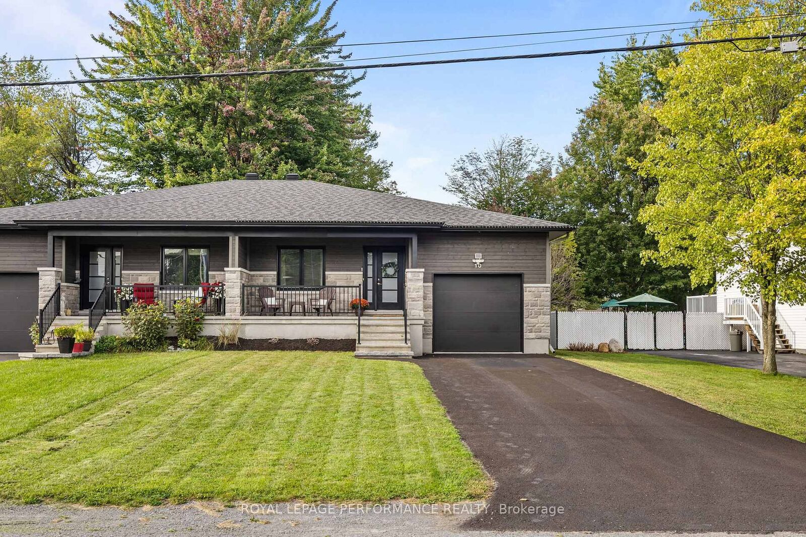 Property Photo: 10 Bourque Street ON K0A 2M0