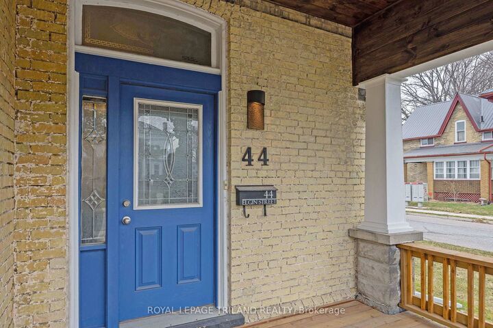 Property Photo:  44 Elgin Street  ON N5R 3M1 