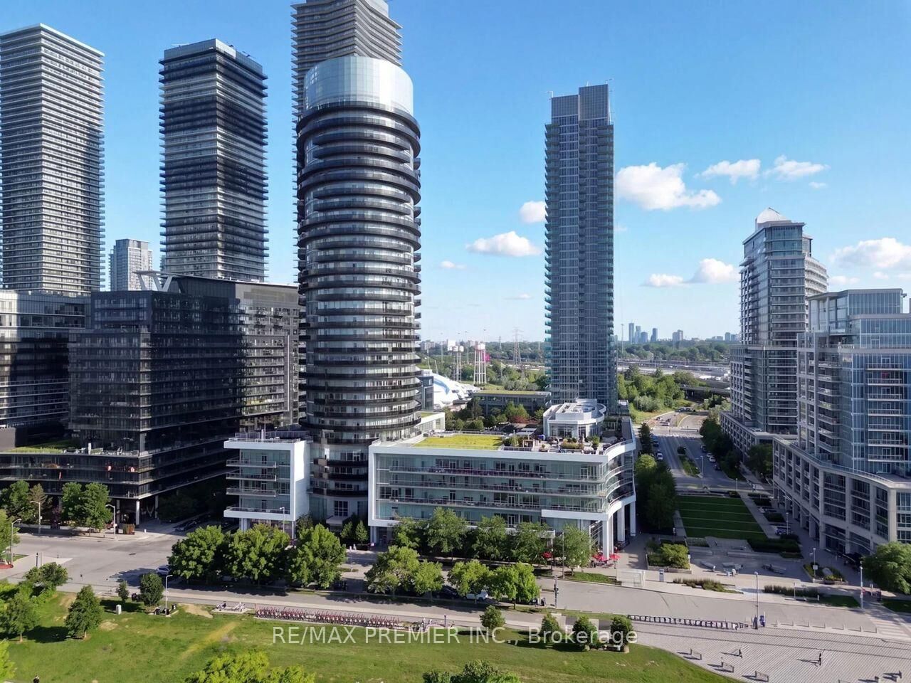 Property Photo: 80 Marine Parade Drive 906 ON M8V 0A3