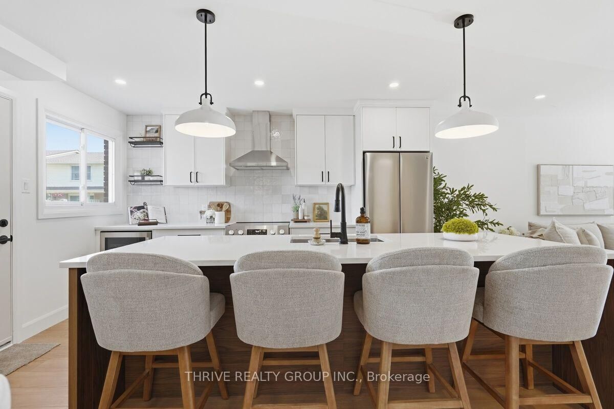 Property Photo: 51 Sholto Drive 96 ON N6E 2H9