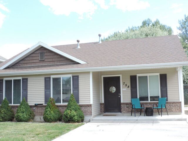 Property Photo: 758 S 650 W UT 84321