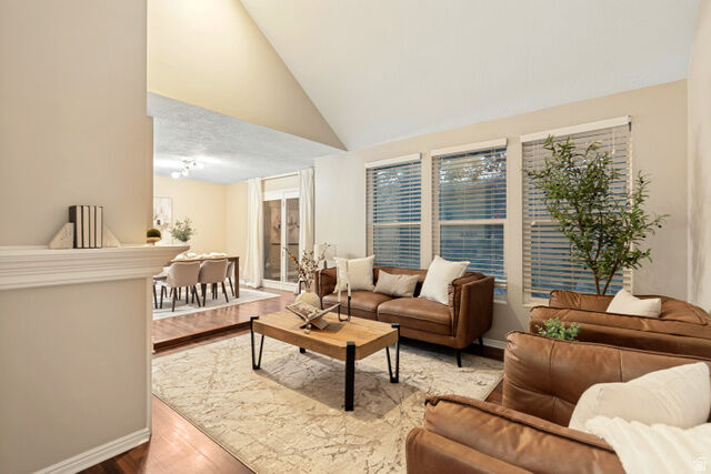 Property Photo: 8188 S Clover Spring Ln E UT 84121
