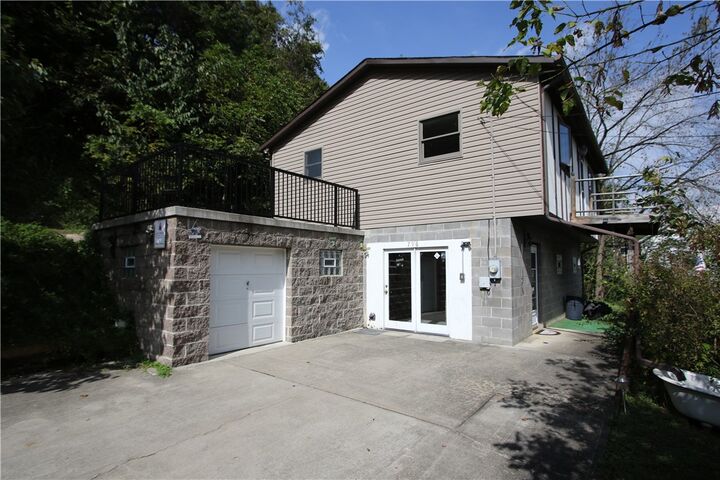 Property Photo:  796 Route 481  PA 15063 