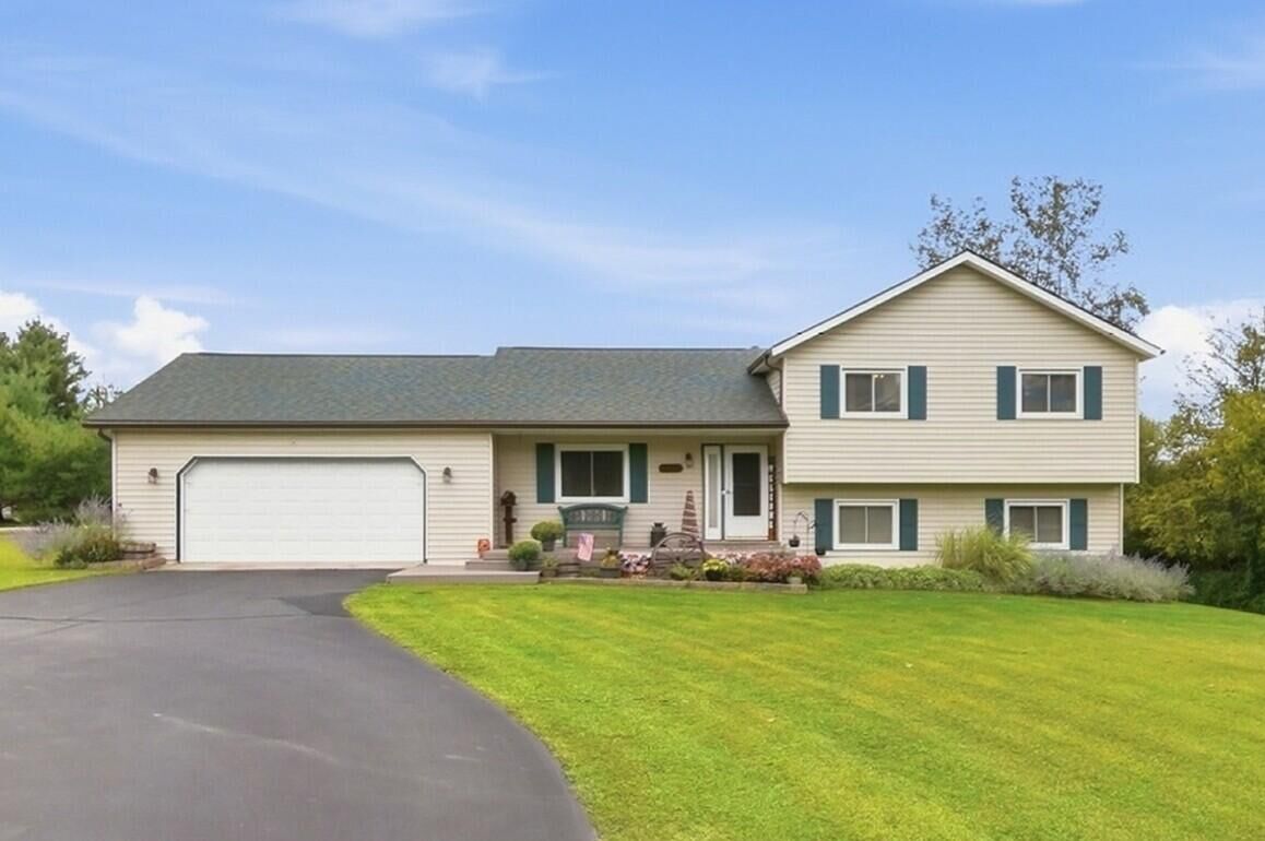 Property Photo:  4025 Penny Pike  OH 45502 