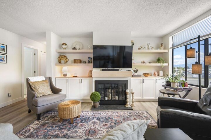 Property Photo:  11900 228 Street 32  BC V2X 6L9 