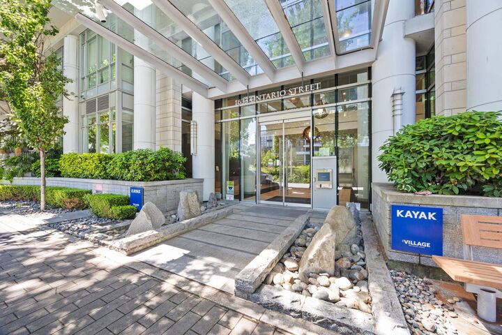 Property Photo:  1633 Ontario Street 806  BC V5Y 0C2 
