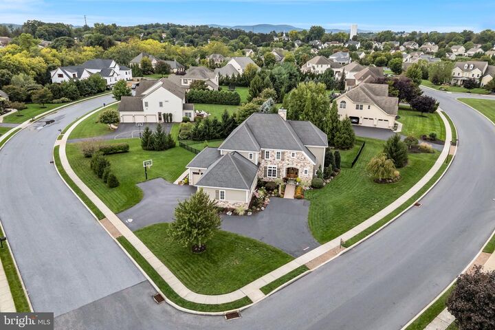 Property Photo:  406 Lake Drive  PA 17055 