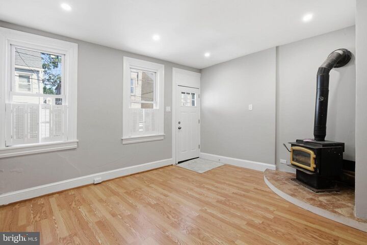 Property Photo: 624 Poplar Street PA 17603