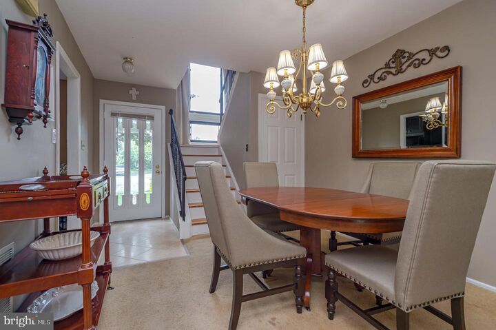 Property Photo:  20 Kelly Court  NJ 08690 