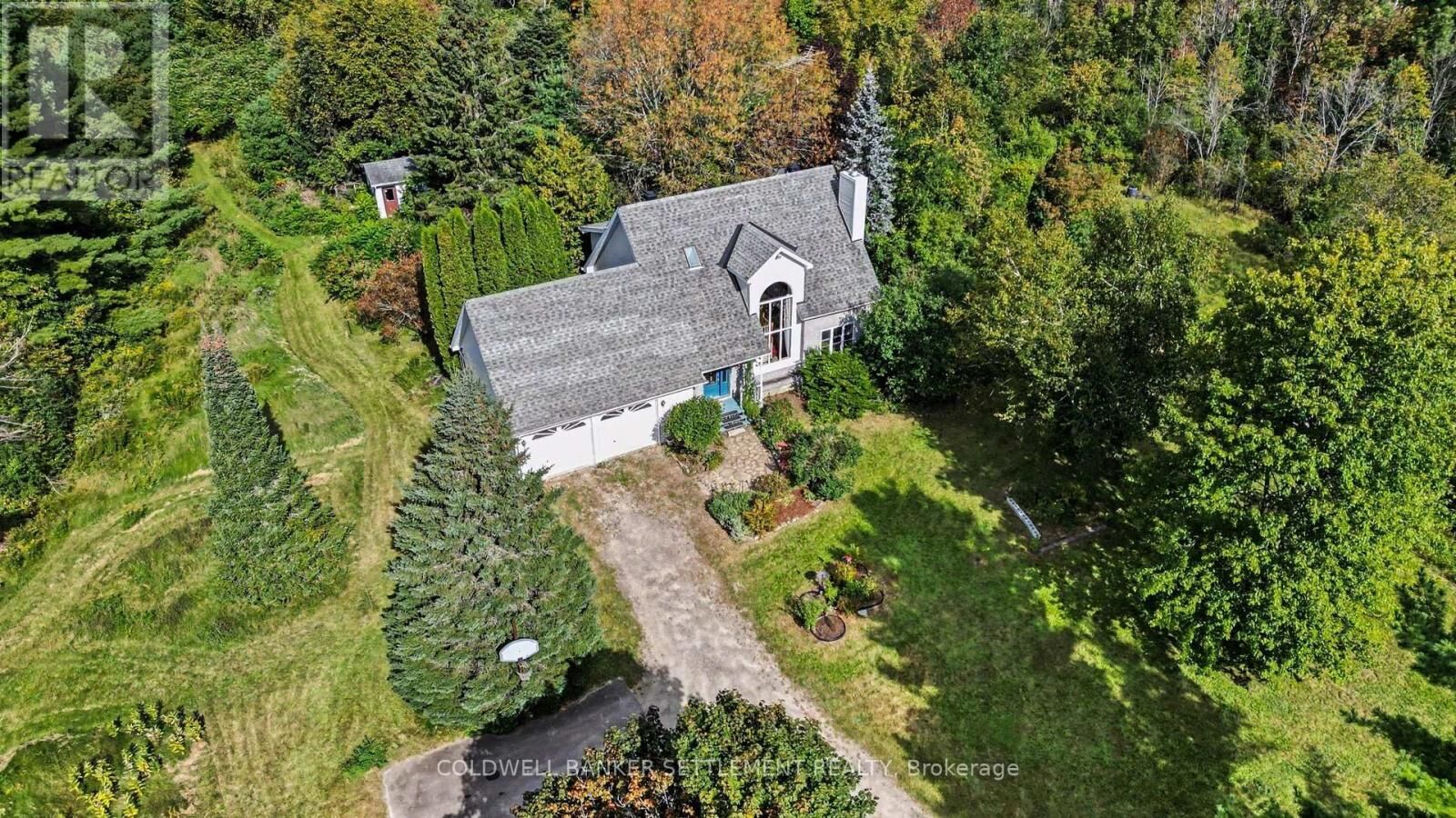 Property Photo: 346 Norris Road ON K7H 3C6