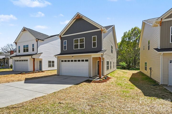 Property Photo: 562 W Wilson Avenue NC 28115