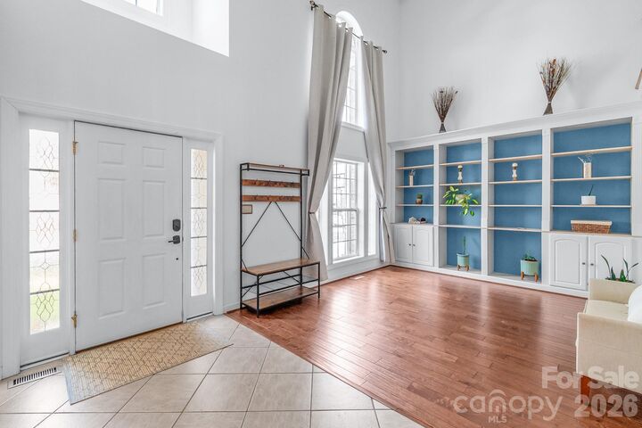 Property Photo:  402 Deercross Lane  NC 28173 