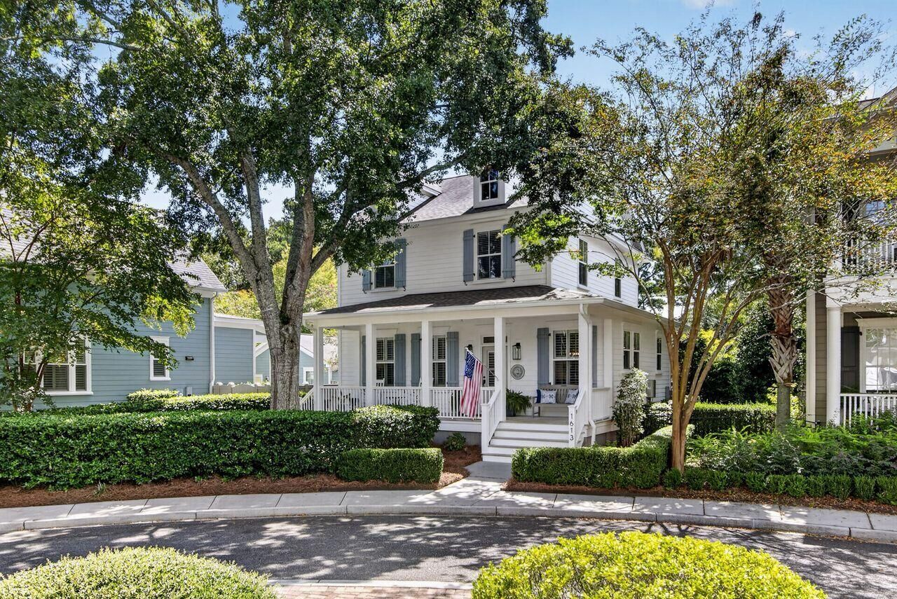 Property Photo:  1613 Ware Bottom Lane  SC 29464 