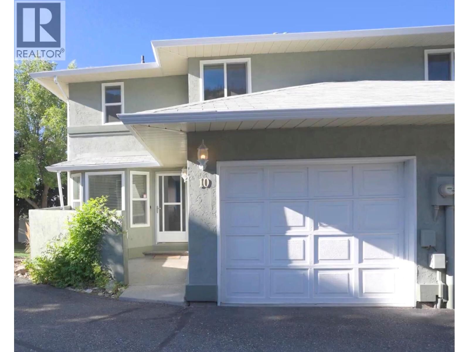 Property Photo: 2526 Nechako Drive 10 BC V2E 2C9