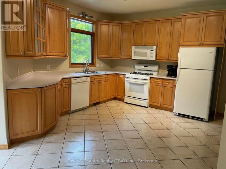 Property Photo:  1990 Loch Lomond Road  ON P7J 1E9 
