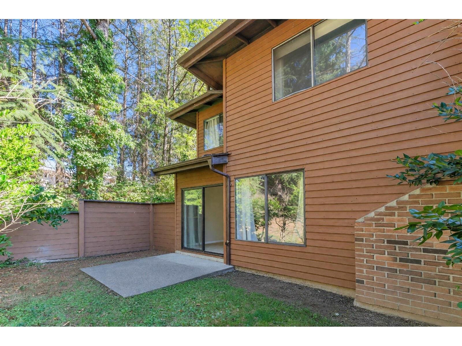 Property Photo:  10620 150 Street 518  BC V3R 7R9 