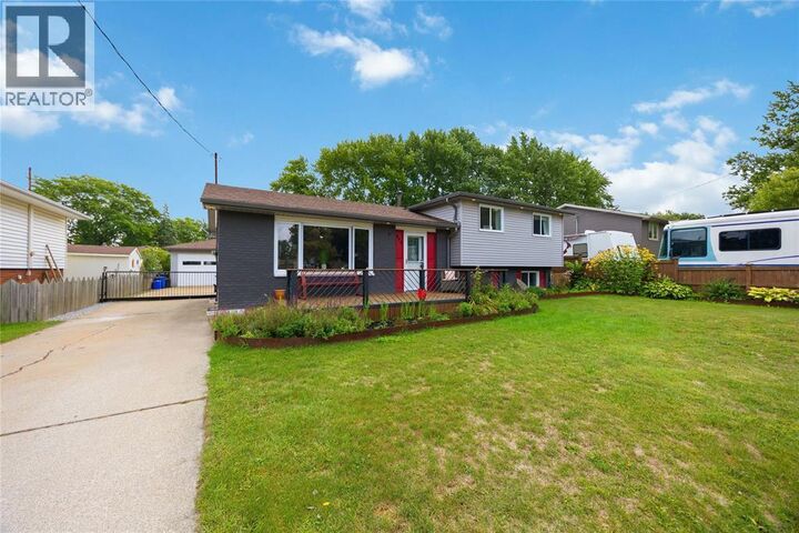 Property Photo: 372 Colborne Street ON N0N 1G0