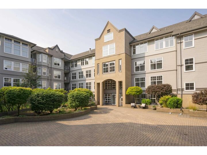 Property Photo:  20200 56 Avenue 303  BC V3A 8S1 