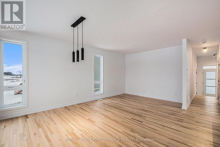 Property Photo: 94 Rutile Street ON K4K 0M6