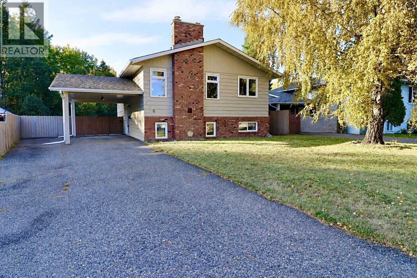 Property Photo: 166 Elgin Place BC V2M 6X4