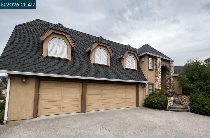 Property Photo: 150 Adams Ranch Rd CA 94595