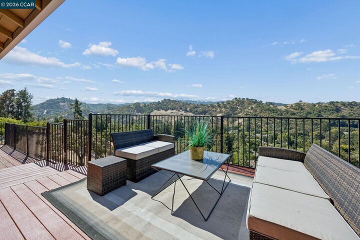 Property Photo: 150 Adams Ranch Rd CA 94595