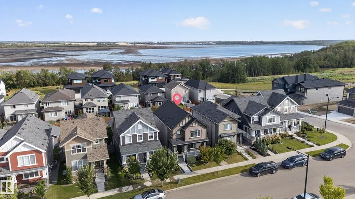 Property Photo: 325 Hawks Ridge Boulevard NW AB T5S 0M4