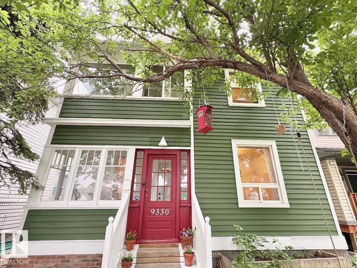Property Photo:  9330 107 Avenue NW  AB T5H 0T5 