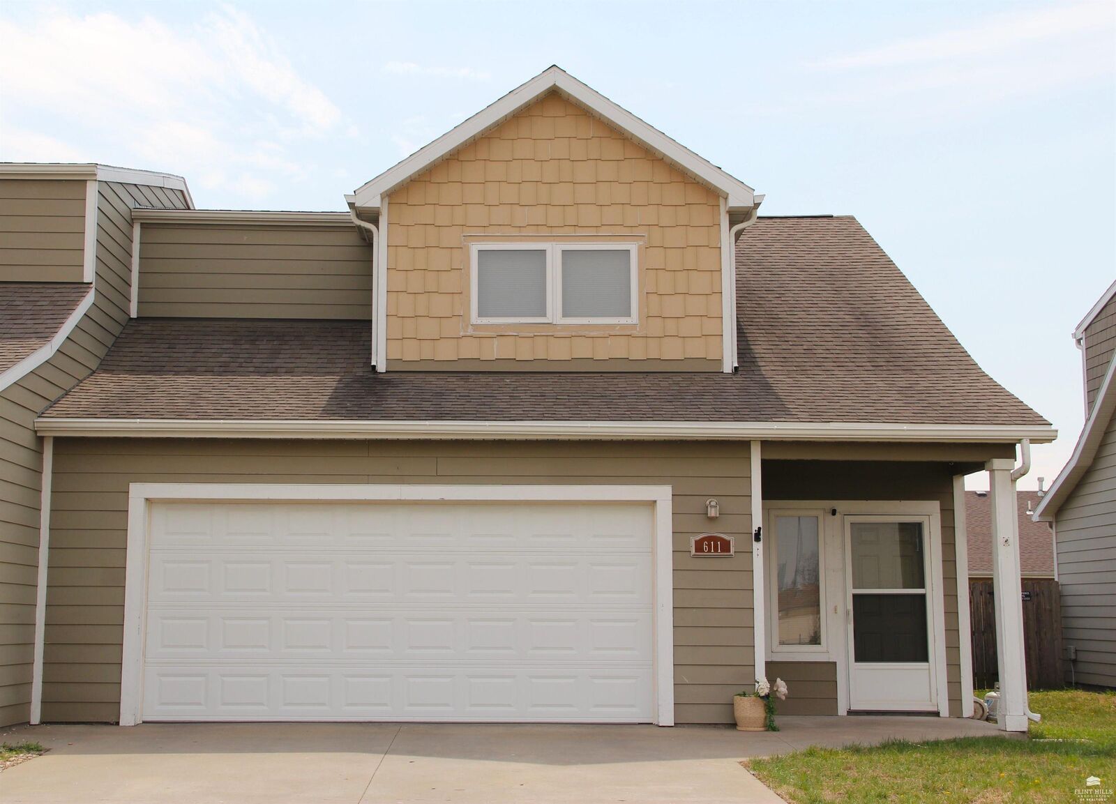Property Photo:  611 Walters Drive  KS 66502 