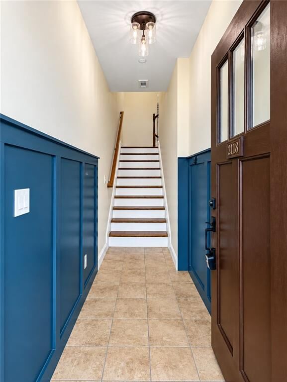 Property Photo:  2118 Westhill Drive SE  GA 30080 