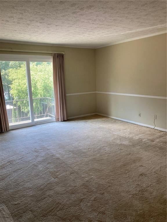 Property Photo:  725 Dalrymple  GA 30328 