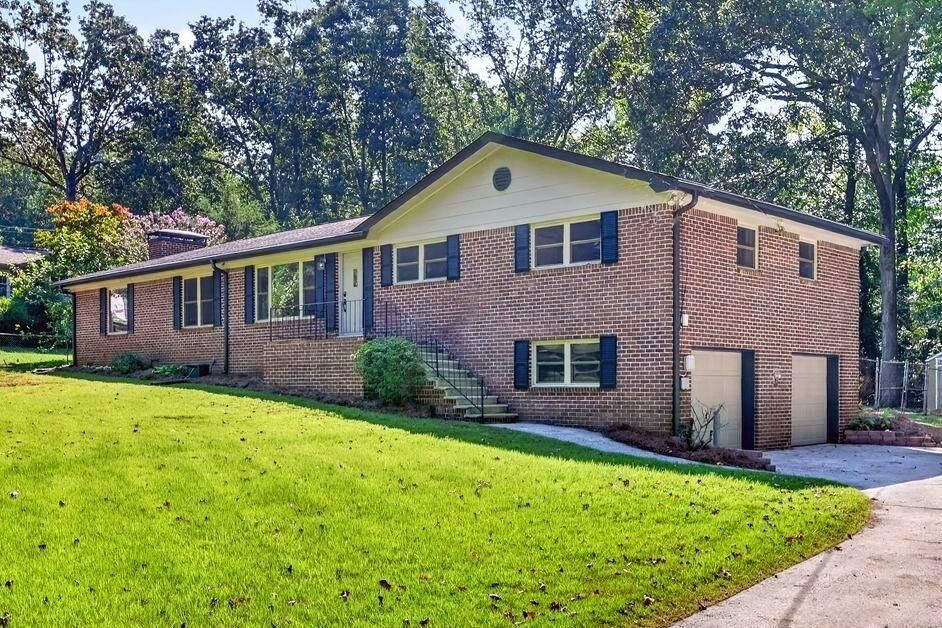Property Photo:  1920 Sierra Drive  GA 30062 