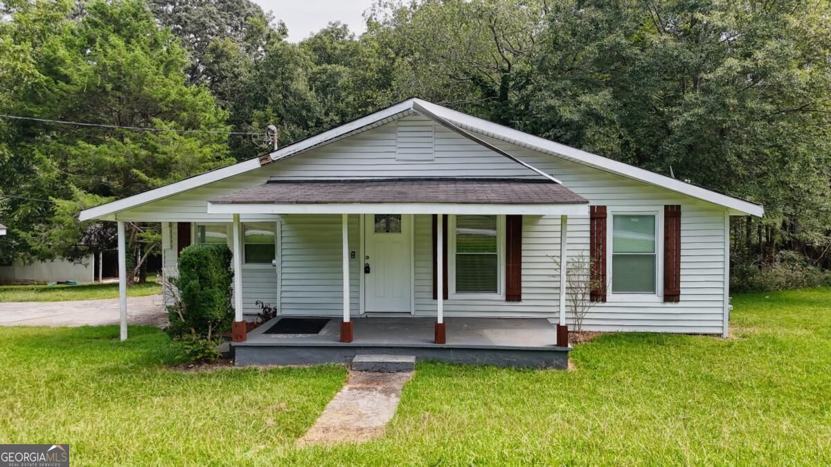 Property Photo:  74 Rountree Road  GA 30274 
