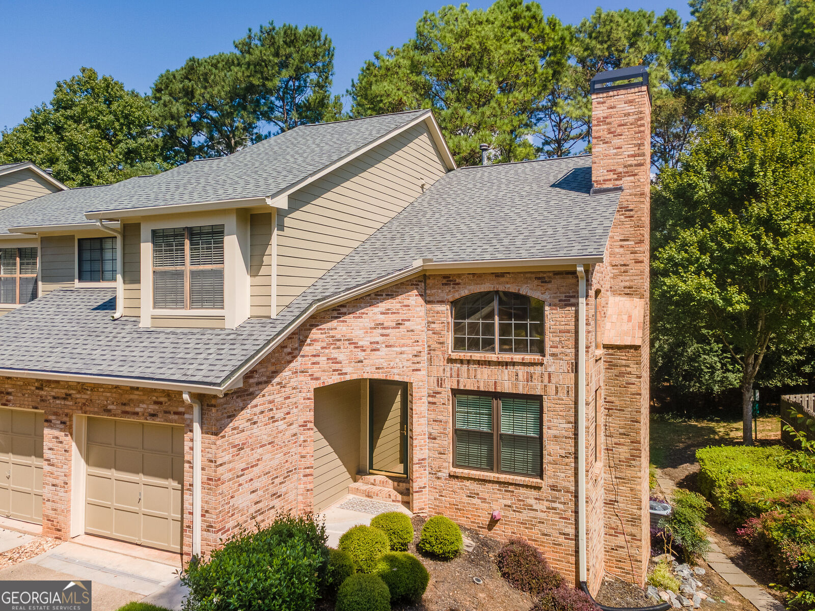 Property Photo: 647 Granby Hill Place GA 30022