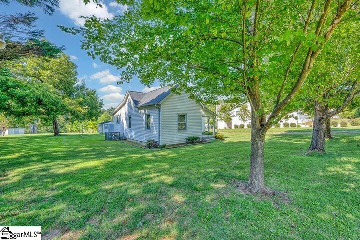 Property Photo:  1704 Carolina Country Club Road  SC 29306 