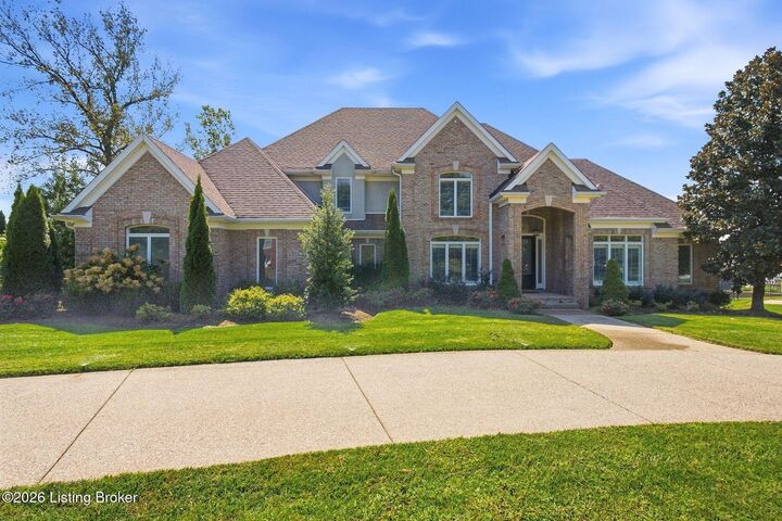 Property Photo: 11732 Paramont Way KY 40059