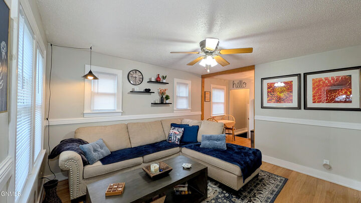 Property Photo:  701 17th Street  ND 58501 