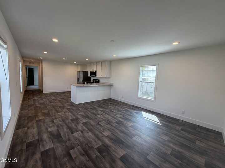 Property Photo:  284 Partridge Lane  ND 58504 